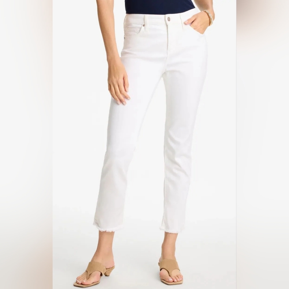 Chico's No-Stain Girlfriend Frayed Ankle Jeans White NWT